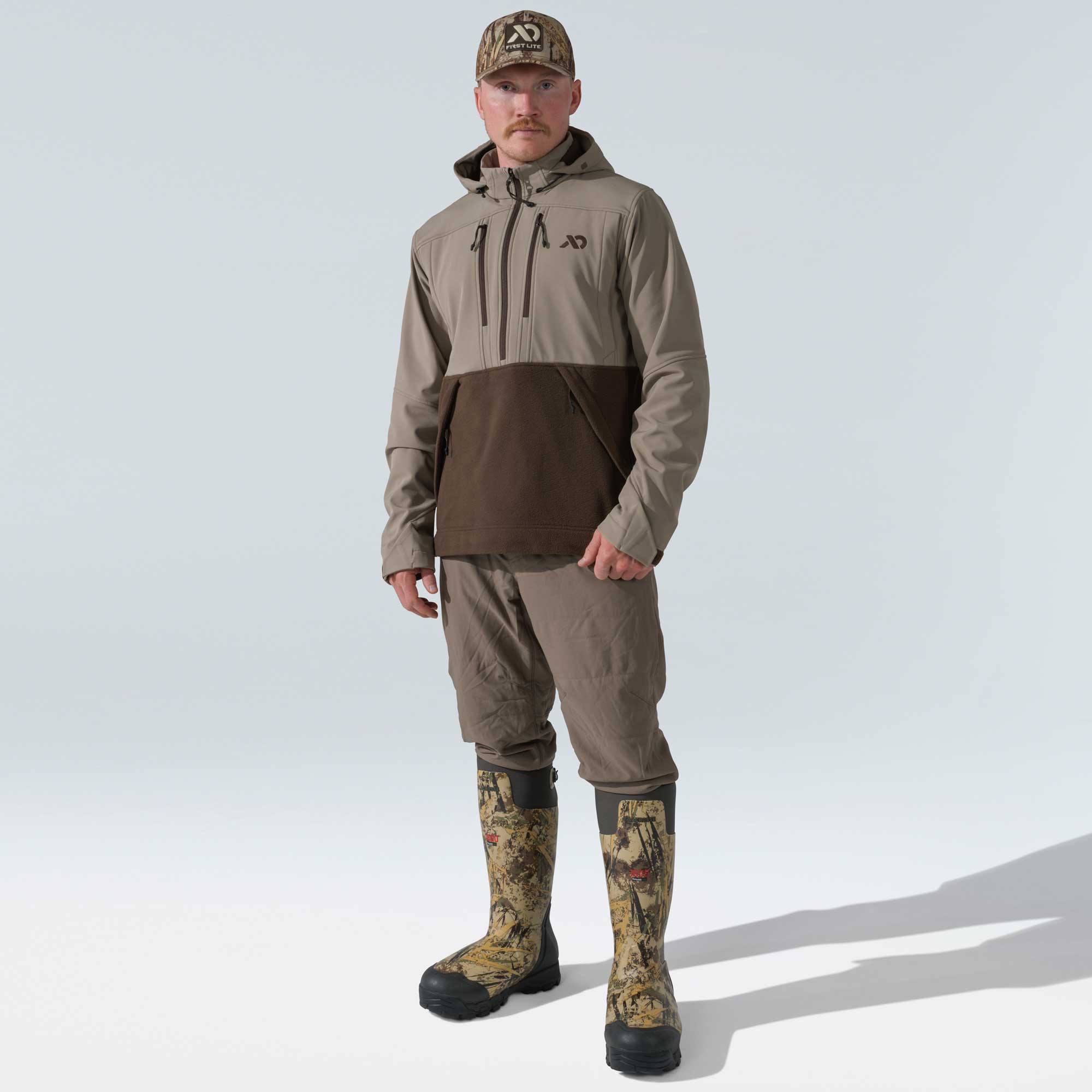 cdn_shop_files_mens-suppressor-hybrid-jacket_global_model-front