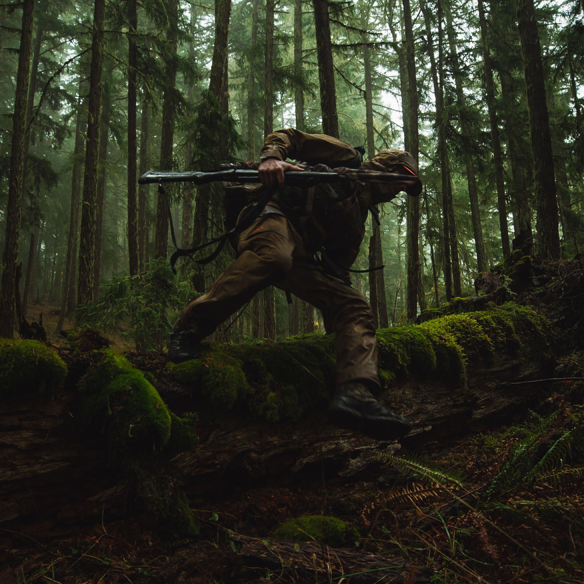 cdn_shop_files_omen-stormshelter-pant_global_dry-earth-kit