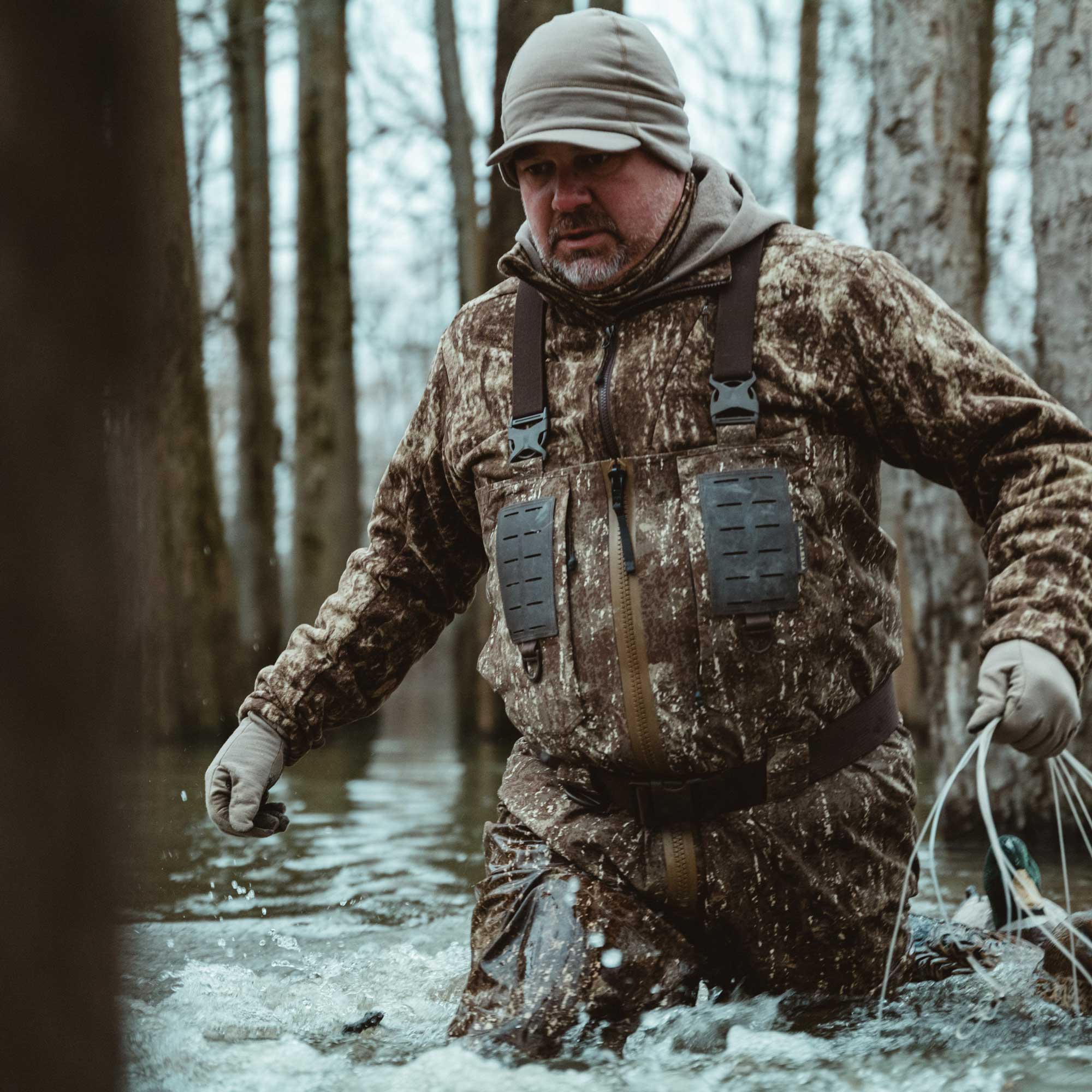 cdn_shop_files_rugged-wool-brimmed-beanie_global_field1