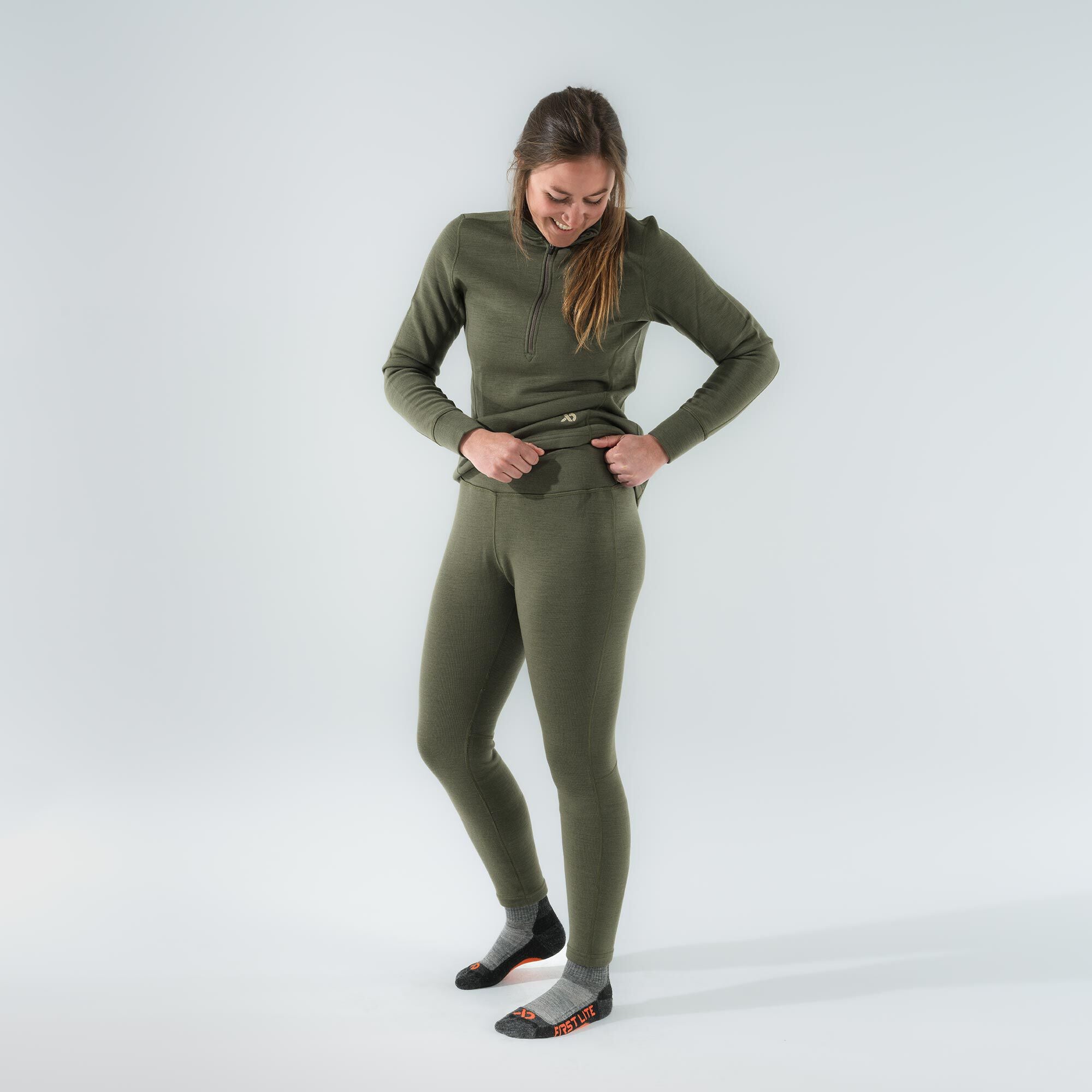 cdn_shop_files_womens-furnace-long-jane_global_studio-side