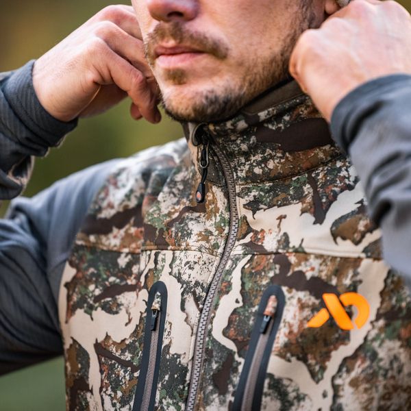 Men's Catalyst Vest - Image 5