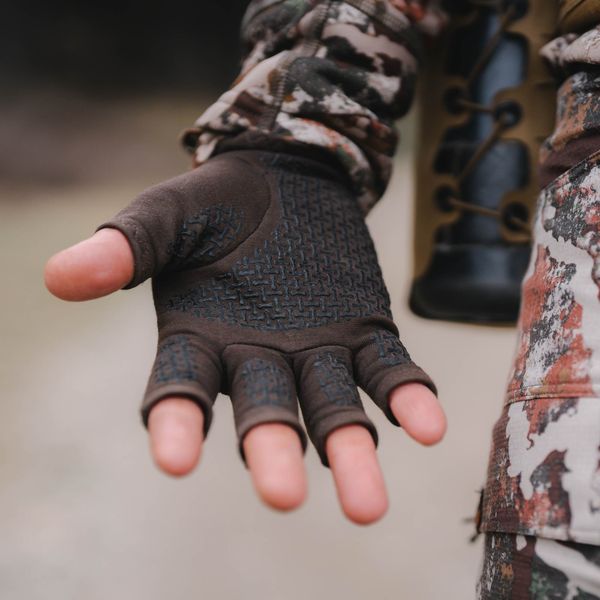 Rugged Wool Half Finger Glove - Image 3