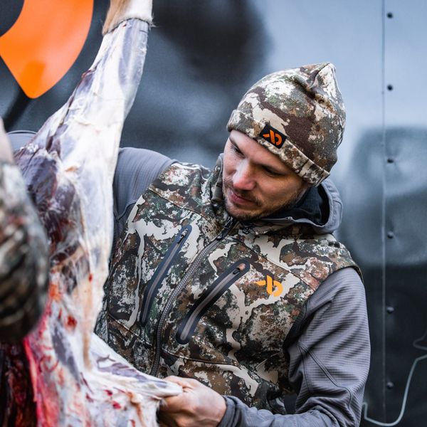 Tag Cuff Merino Beanie - Image 9