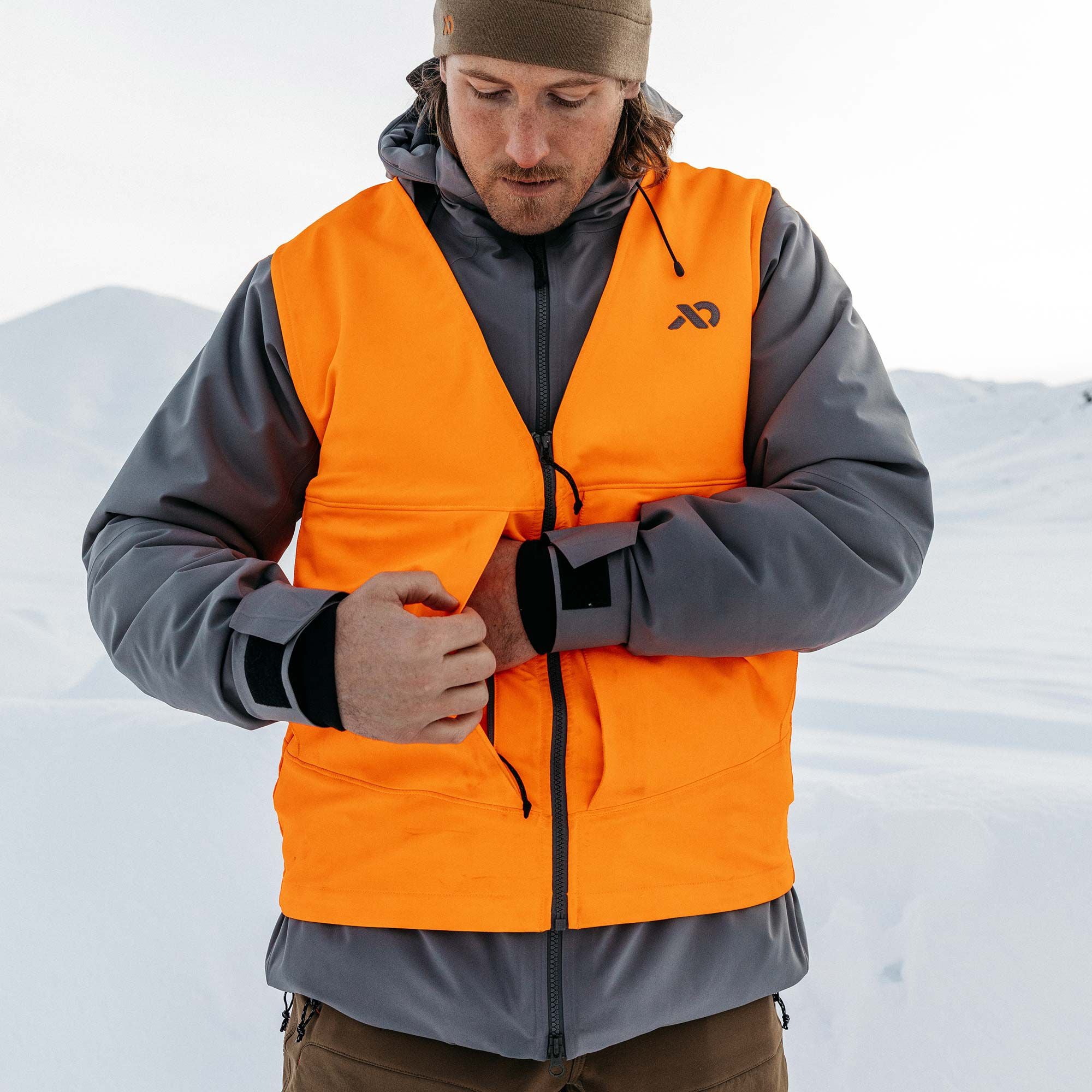charge-hunters-orange-vest_global_field-3.jpg