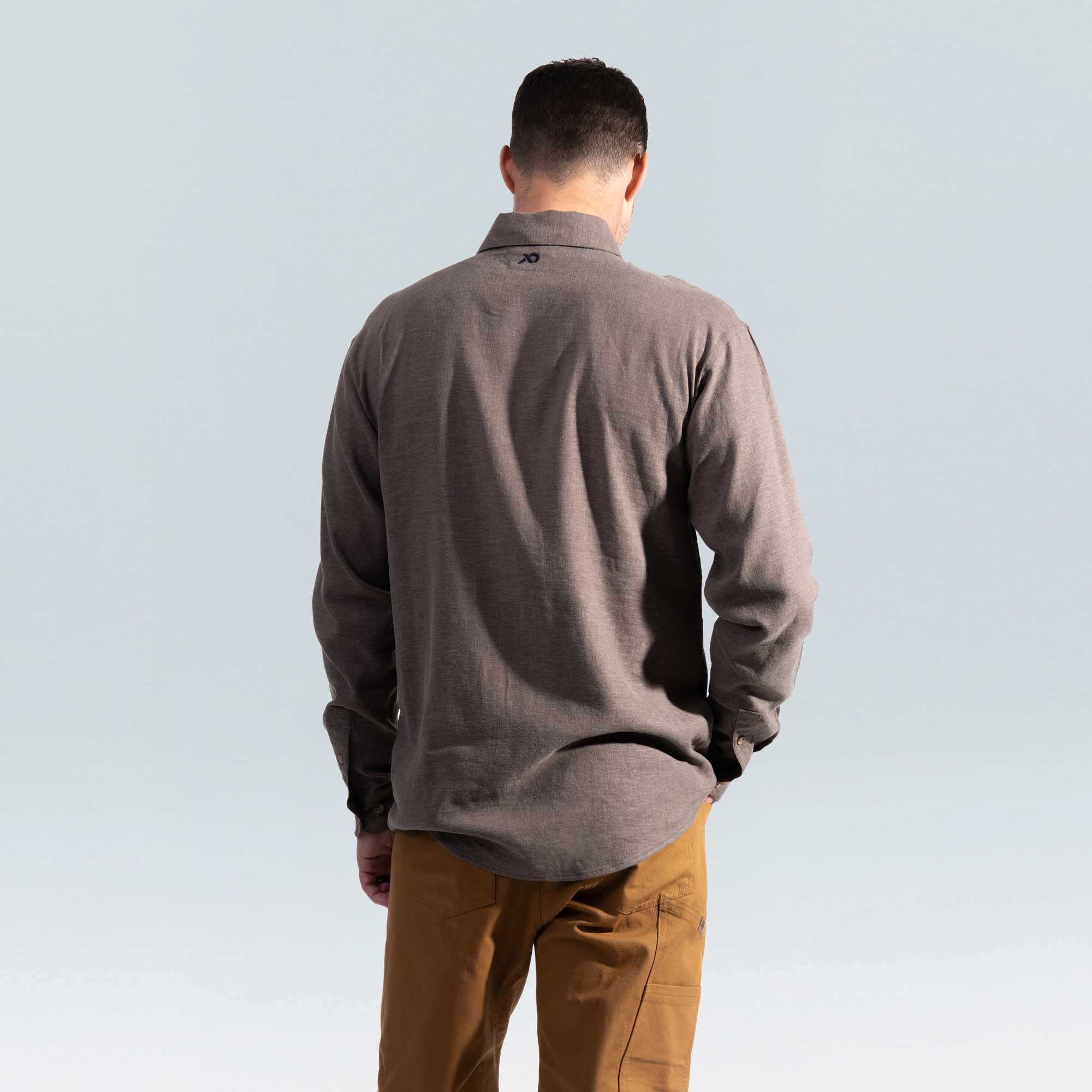 horizon-hemp-ls_model_back.jpg